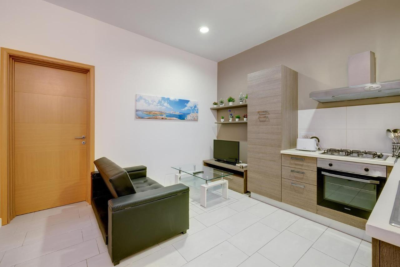 Modern 1Br Maisonette Steps From The Promenade Sliema Exterior foto